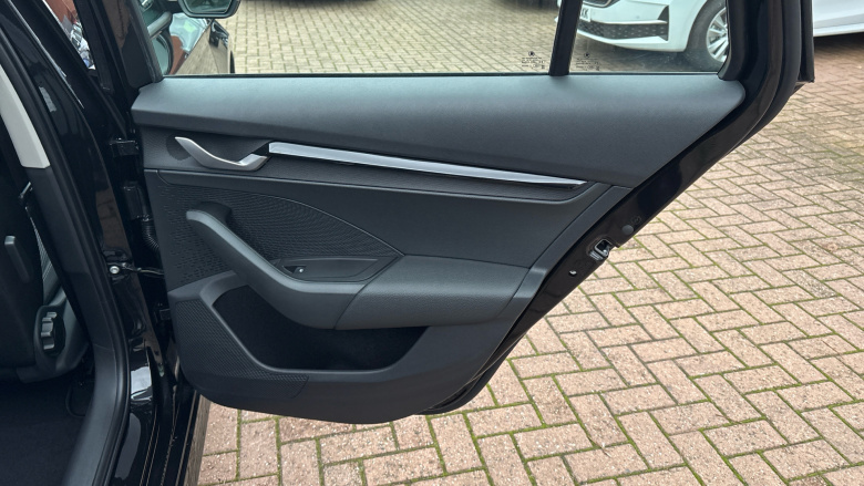 Skoda Octavia 2.0 TDI 150 SE Technology 5dr DSG Diesel Estate